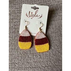 Candy corn earrings seed bead